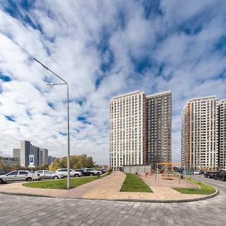 Лучшие Апартаменты На 2 Этаже В Жк Seven Kiev Exteriör bild
