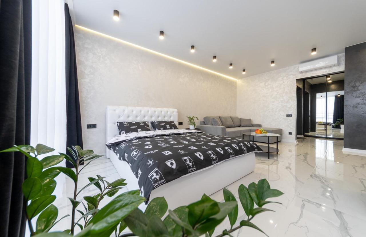 Лучшие Апартаменты На 2 Этаже В Жк Seven Kiev Exteriör bild