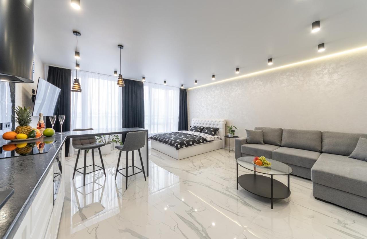 Лучшие Апартаменты На 2 Этаже В Жк Seven Kiev Exteriör bild