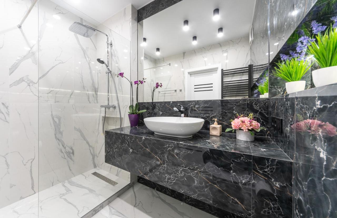 Лучшие Апартаменты На 2 Этаже В Жк Seven Kiev Exteriör bild
